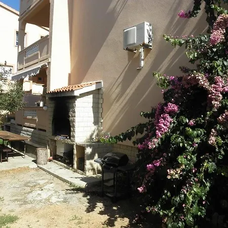 Jasko 2895 Pensión Barbat na Rabu